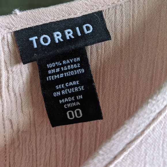DONATING 1/20/25 Torrid Pink Gauze Lace Inset Blouse - Picture 7 of 7